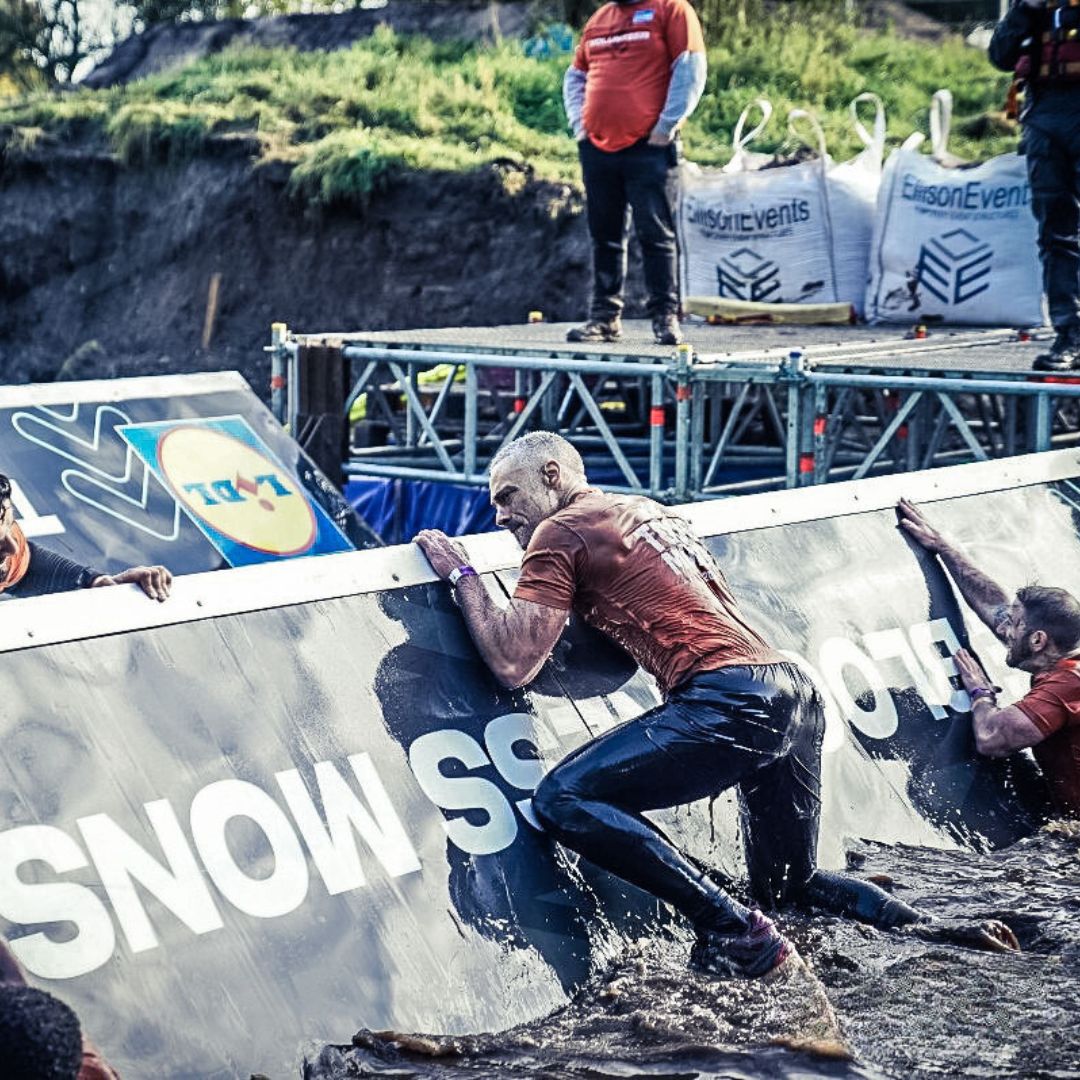 LSH Auto UK colleagues take the path less trodden to teamwork in the North West Tough Mudder Event